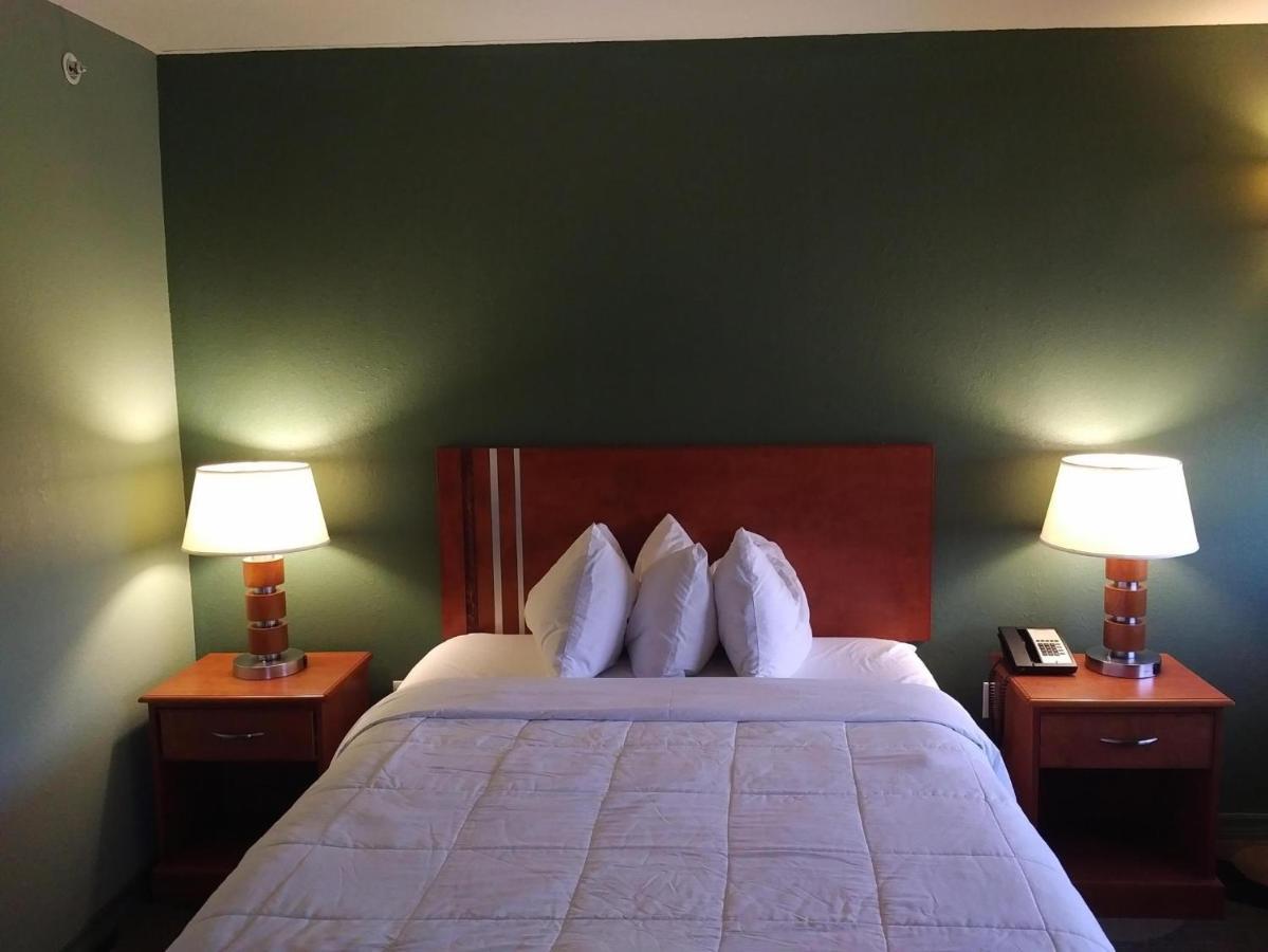 Marble Waters Hotel & Suites, Trademark By Wyndham (Adults Only) Jacksonville Eksteriør billede